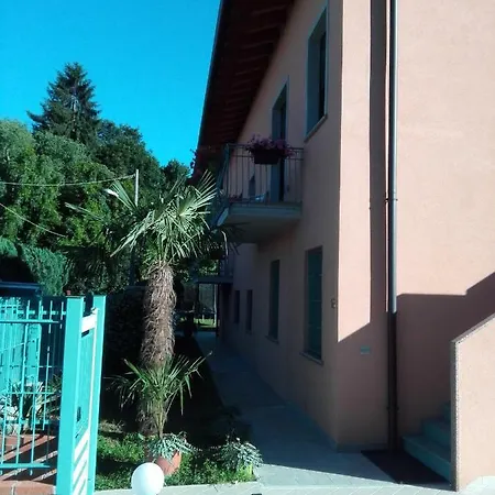 Ormeni Frühstückspension Cardano Al Campo